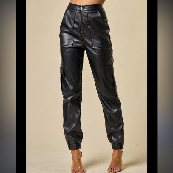 Blue Blush Women’s M High Waist Vegan Leather Jogger Pants Black Party Baddie - Picture 1 of 11